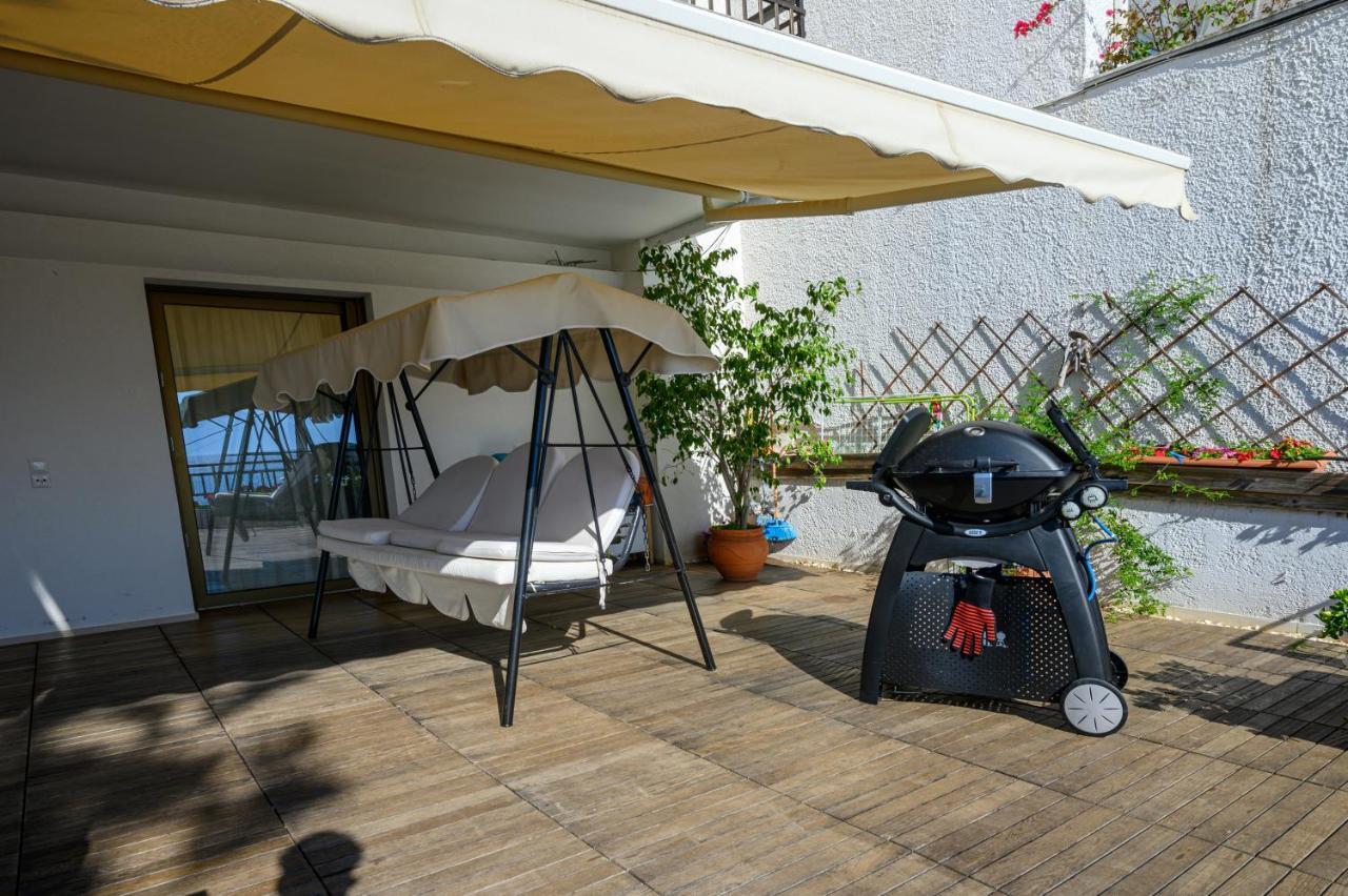 5 Meters From The Beach Храни Екстериор снимка